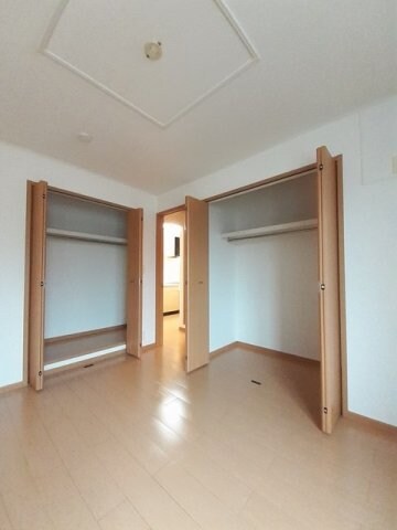 ヴィラ　エレガントＢの物件内観写真