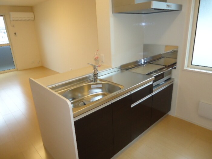 サフランの物件内観写真