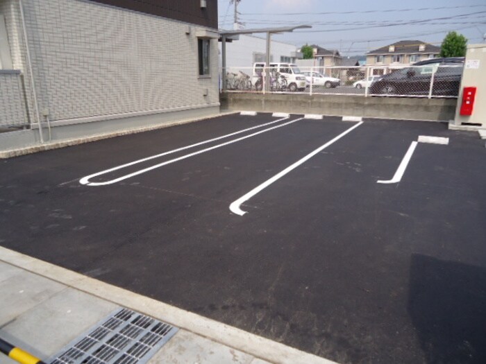 サフランの物件外観写真