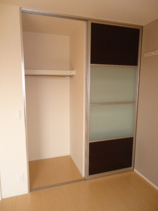 サフランの物件内観写真