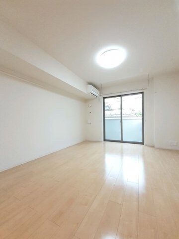 シャムロック春日Ⅰの物件内観写真