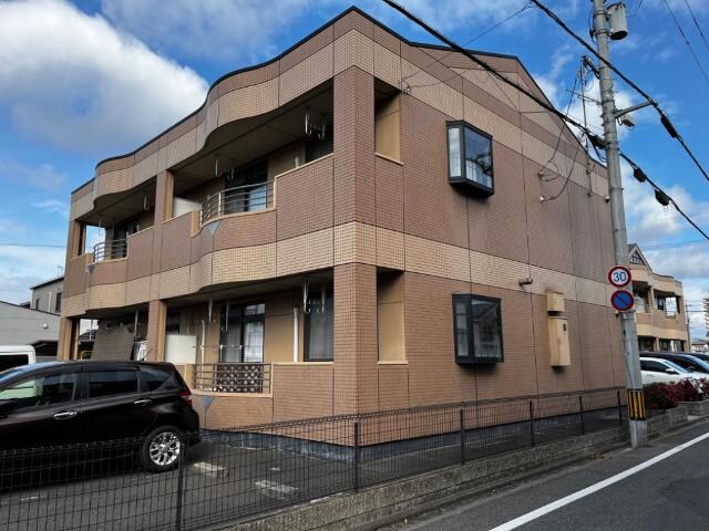 ナオティーフォーの物件内観写真