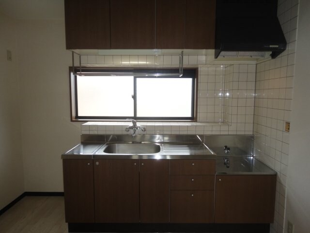 ナオティーフォーの物件内観写真