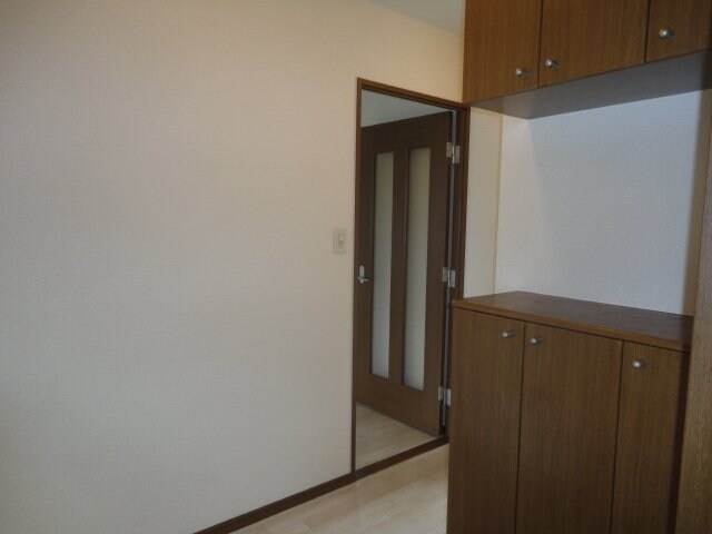 ナオティーフォーの物件内観写真