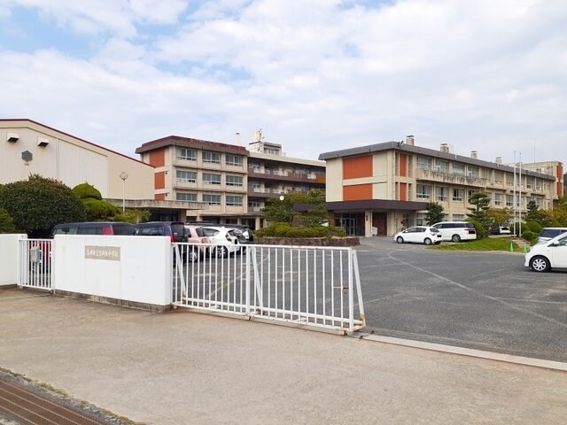 ジャック　イン　ザ　ボックスⅠの物件外観写真