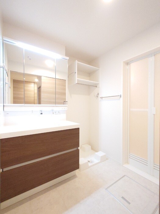 Ｄ-ｒｏｏｍＴＳＵＣＨＩＹＡの物件内観写真