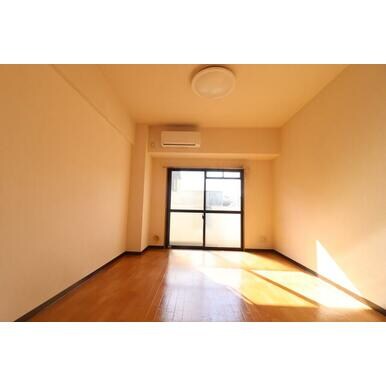 フルリール松浦の物件内観写真