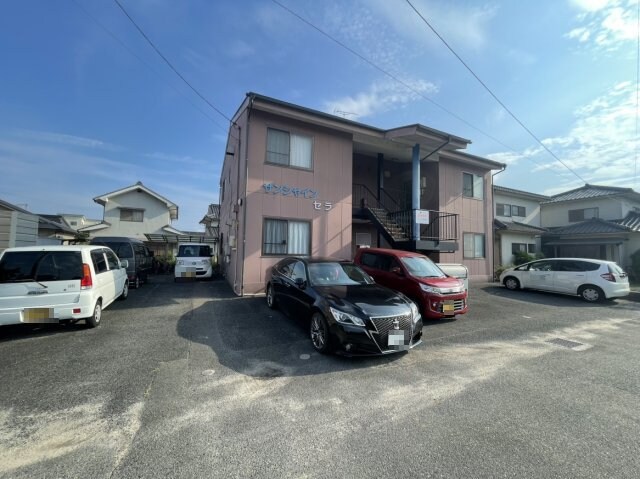 サンシャインセラの物件外観写真