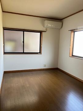 ミレニアム桑田の物件内観写真