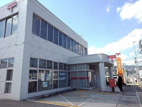 新尾道駅 バス5分  三美園口下車：停歩3分 1階の物件内観写真