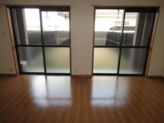 サン・ヴィラージュの物件内観写真