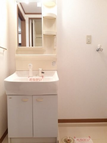 メルヴェイュ・ロジュマンの物件内観写真