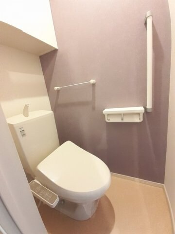 ストレリチア・アルバＡの物件内観写真