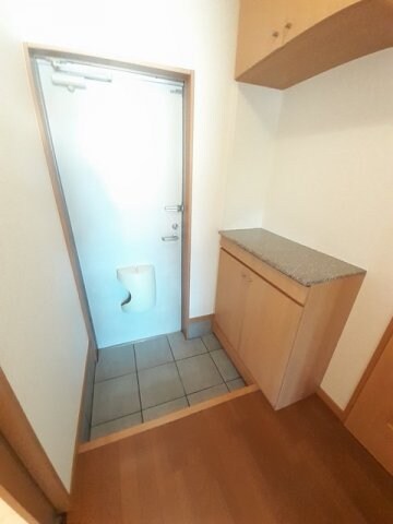 サニー　ヴィオラの物件内観写真