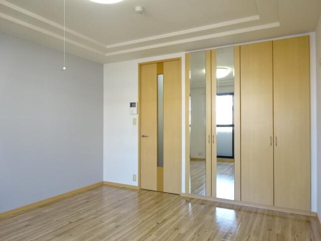 ウィスティリアの物件内観写真