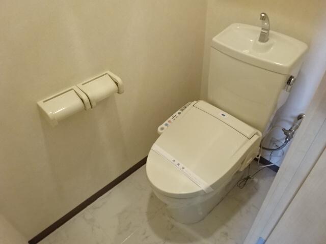 ウィスティリアの物件内観写真