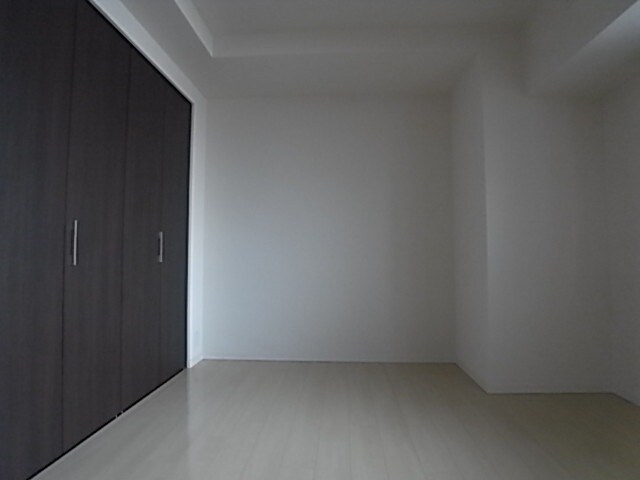 ポレスター緑町公園の物件内観写真