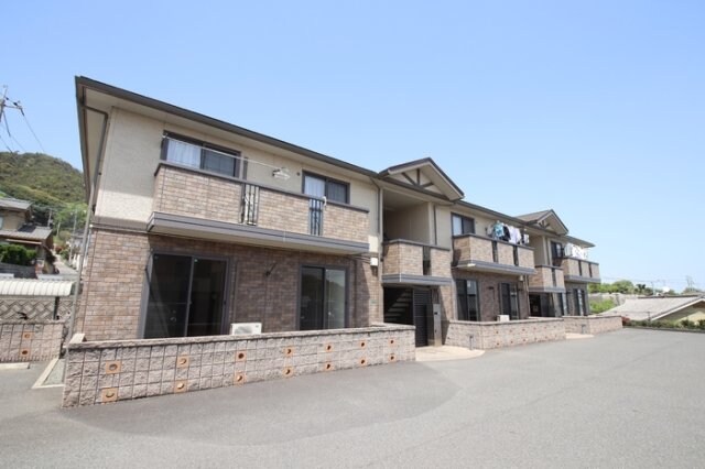 グレイスヒルズ蔵王 C棟の物件外観写真