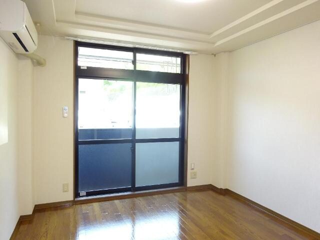 フェニックスの物件内観写真