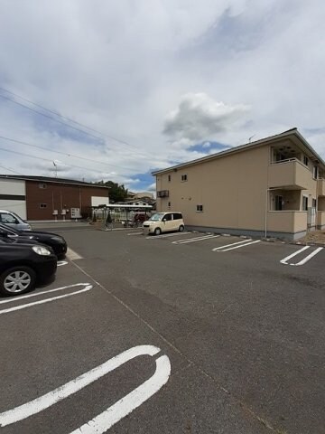 アーバンハイツ小松Ｆの物件外観写真