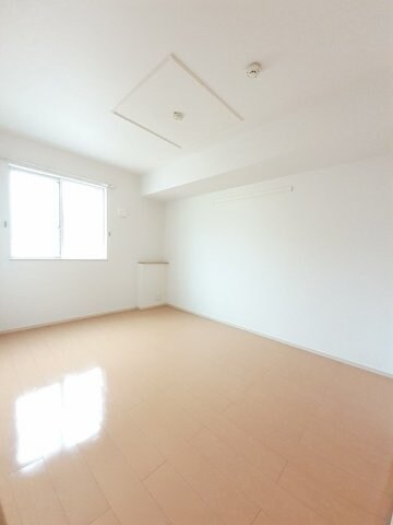 アーバンハイツ小松Ｆの物件内観写真