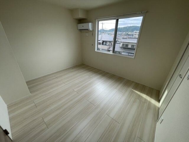 ソレイユ深津の物件内観写真