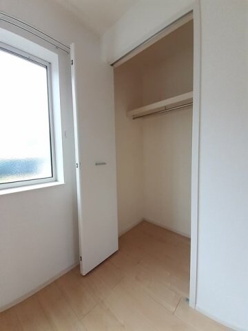 ラフレシールＥの物件内観写真