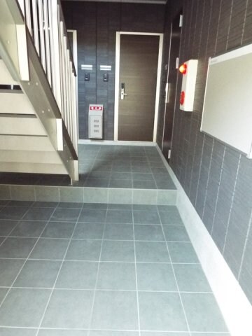 ラフィネ大門の物件外観写真