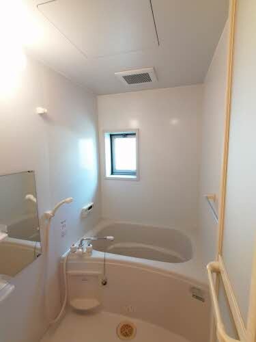 アメニックス福山　１４番館の物件内観写真