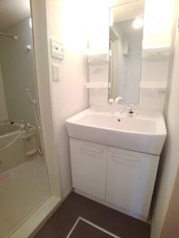 ジェルメ　Ａの物件内観写真