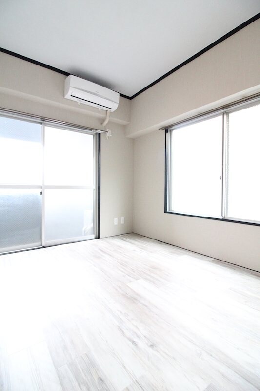 黄金ビルの物件内観写真