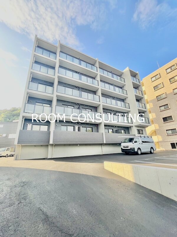 A.REK SHIROYAMAの物件外観写真