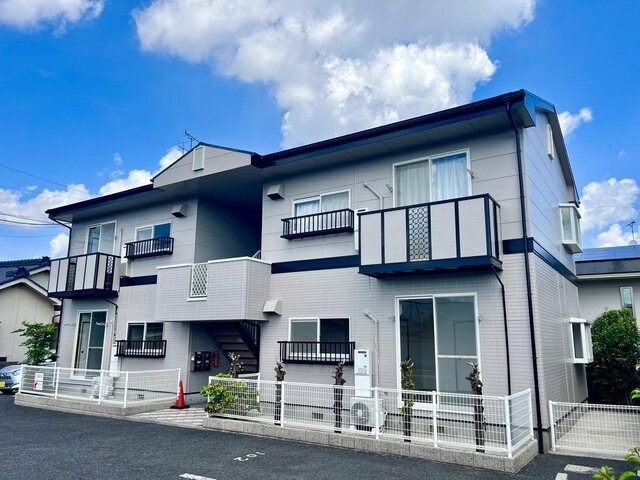 坂之上駅 徒歩8分の物件外観写真