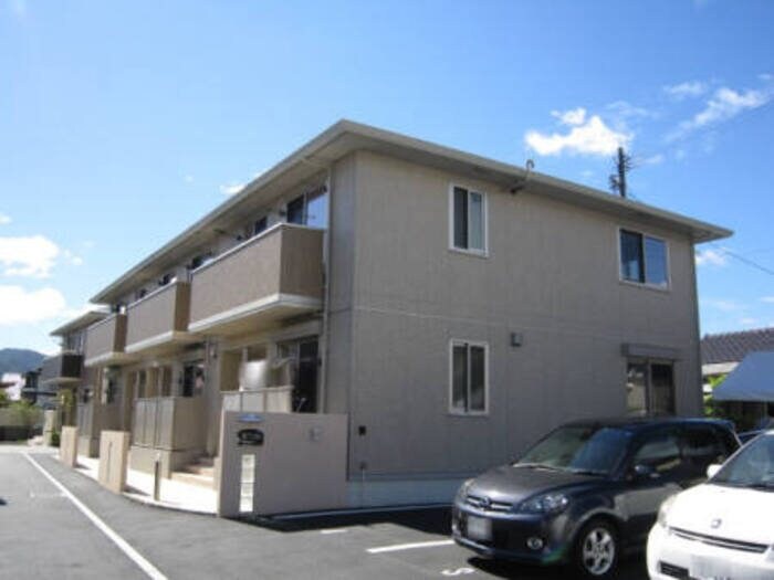 谷山支所通徒歩6分の物件外観写真