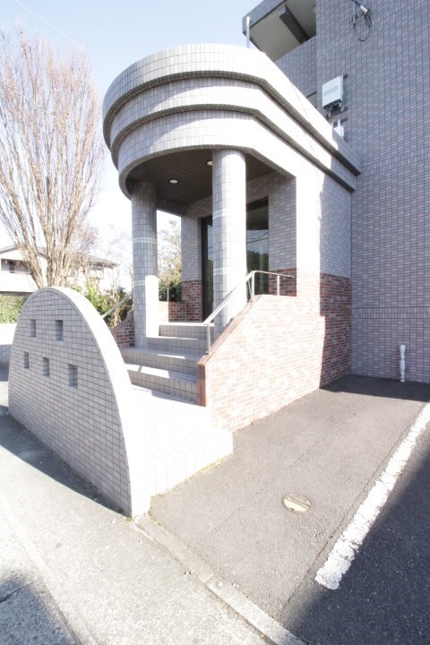 坂之上駅 徒歩9分 1階の物件外観写真