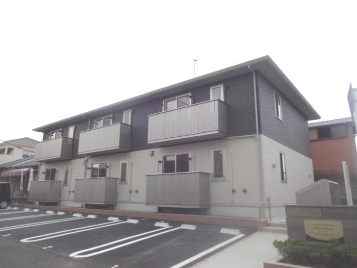 坂之上駅 徒歩4分の物件外観写真