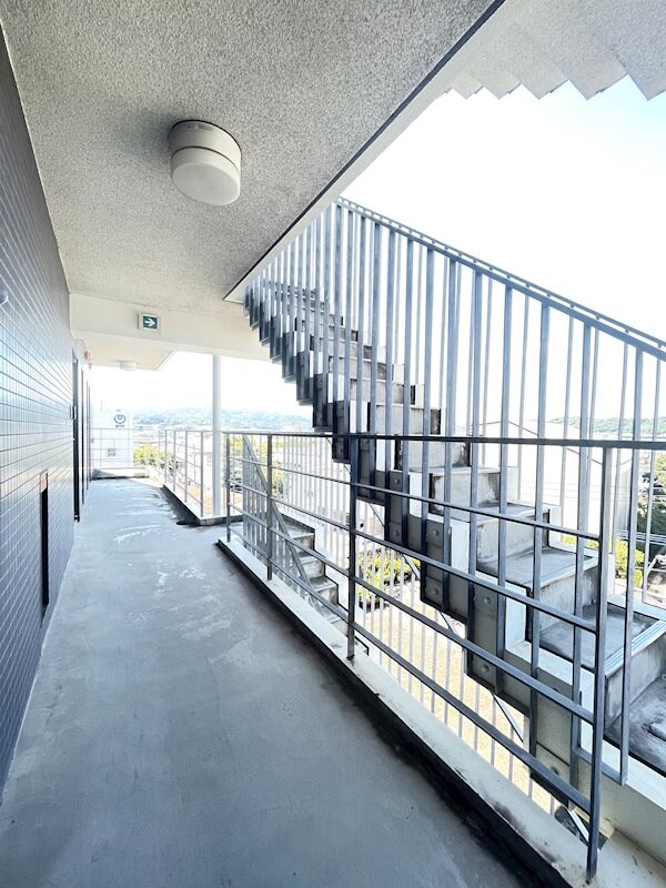 谷山駅 徒歩8分の物件外観写真