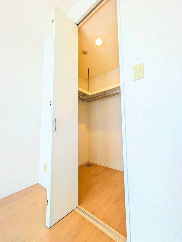 甲東中学校前駅 徒歩3分 6階の物件内観写真