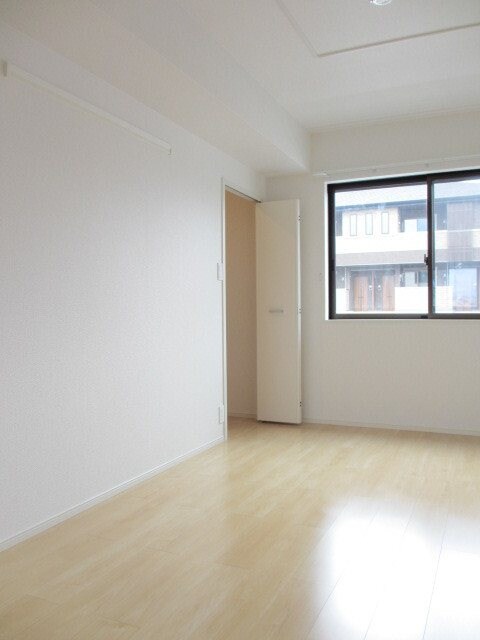 合庁前 徒歩10分 1階の物件内観写真