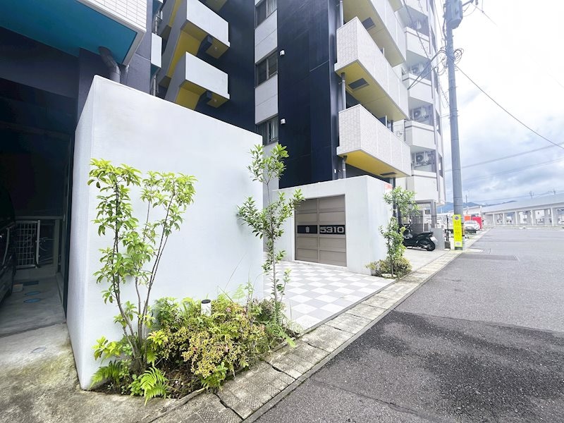 谷山駅 徒歩7分の物件外観写真