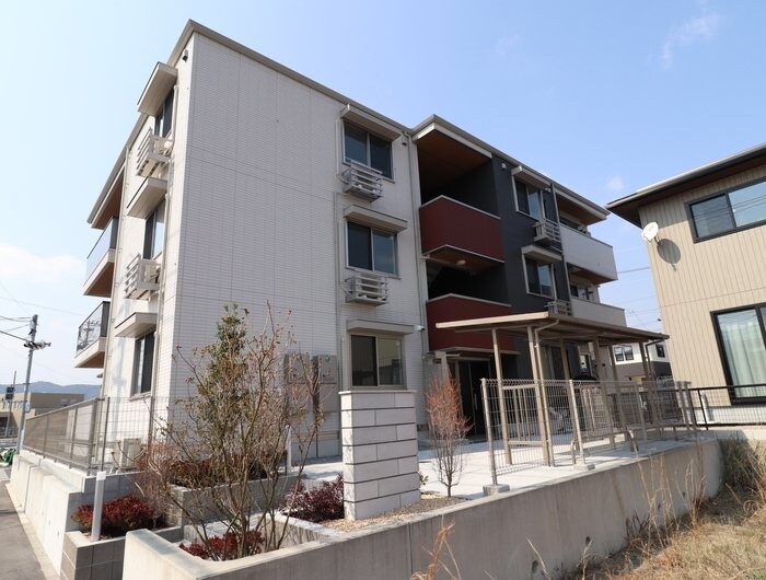 谷山駅 徒歩14分の物件外観写真