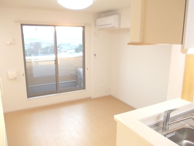 グラン　ヒル　山荘の物件内観写真