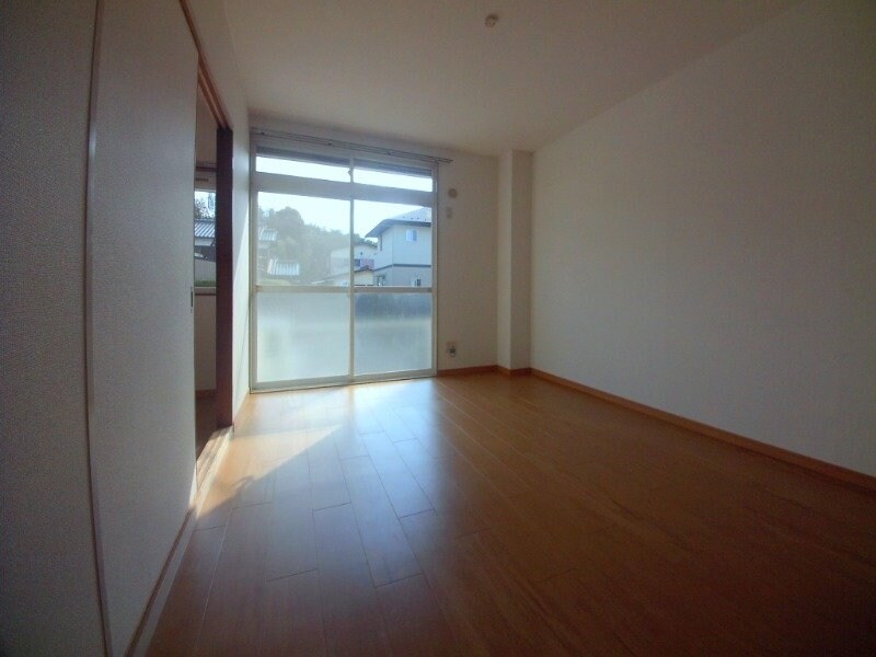 サンプラザの物件内観写真