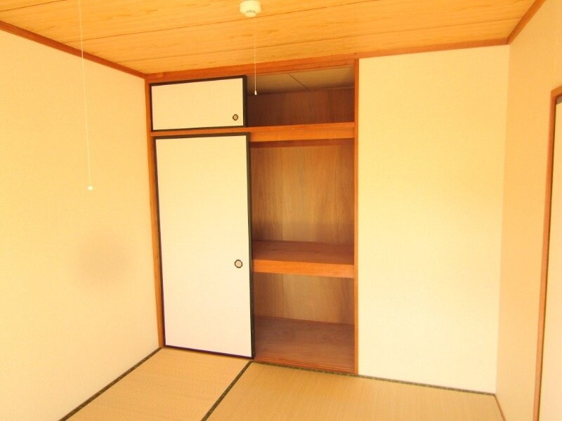 エルシャトー鴻之台の物件内観写真