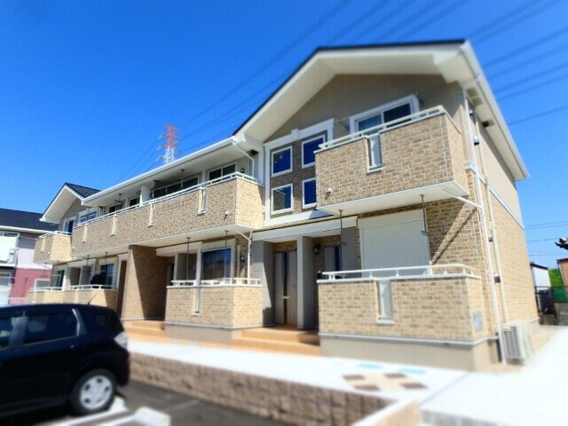 カーサ　ラピタの物件外観写真