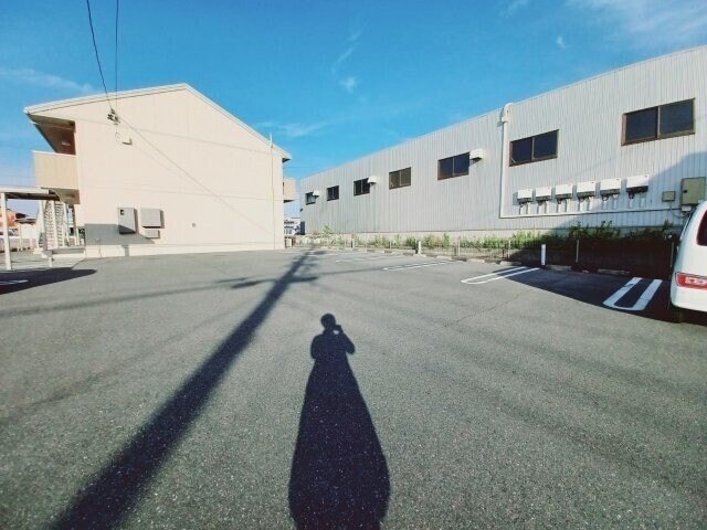 サクラーレ和泉の物件外観写真