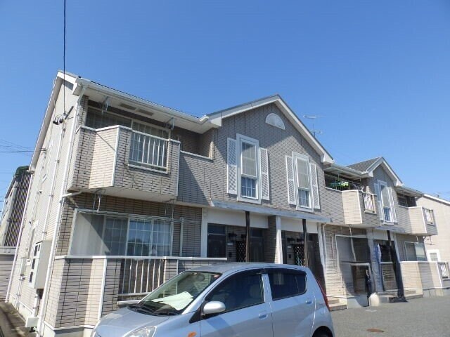 プリムヴェルⅡの物件外観写真