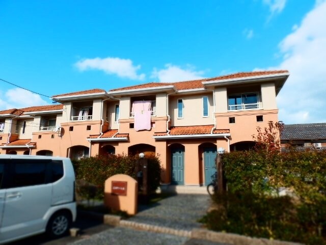 エスポワール A棟の物件外観写真