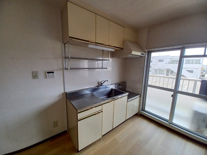 フィレンツェ桑名Ｂ棟の物件内観写真