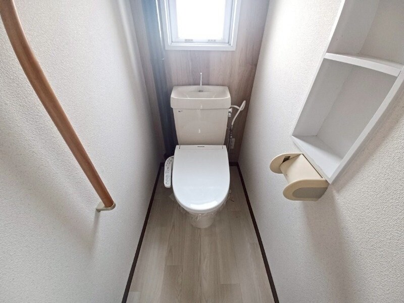 フィレンツェ桑名Ｂ棟の物件内観写真